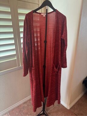 LuLaRoe Open-Front Sarah Long Cardigan Duster in Heathered Red